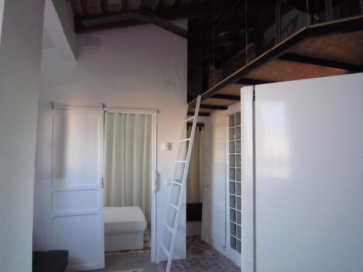 Young Penthouse Valencia Exterior foto